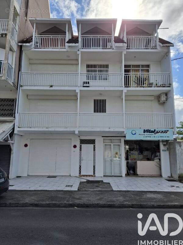 Photo 1 - Appartement à LES ABYMES