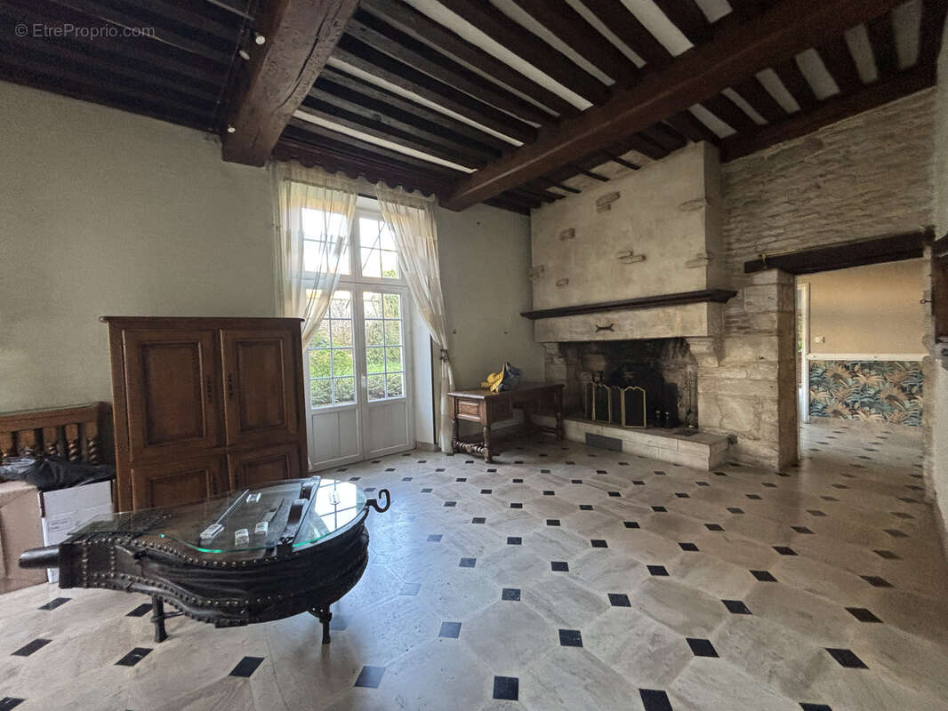 Maison à CHATILLON-SUR-SEINE