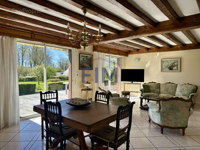 Maison à NEUFCHATEL-EN-BRAY