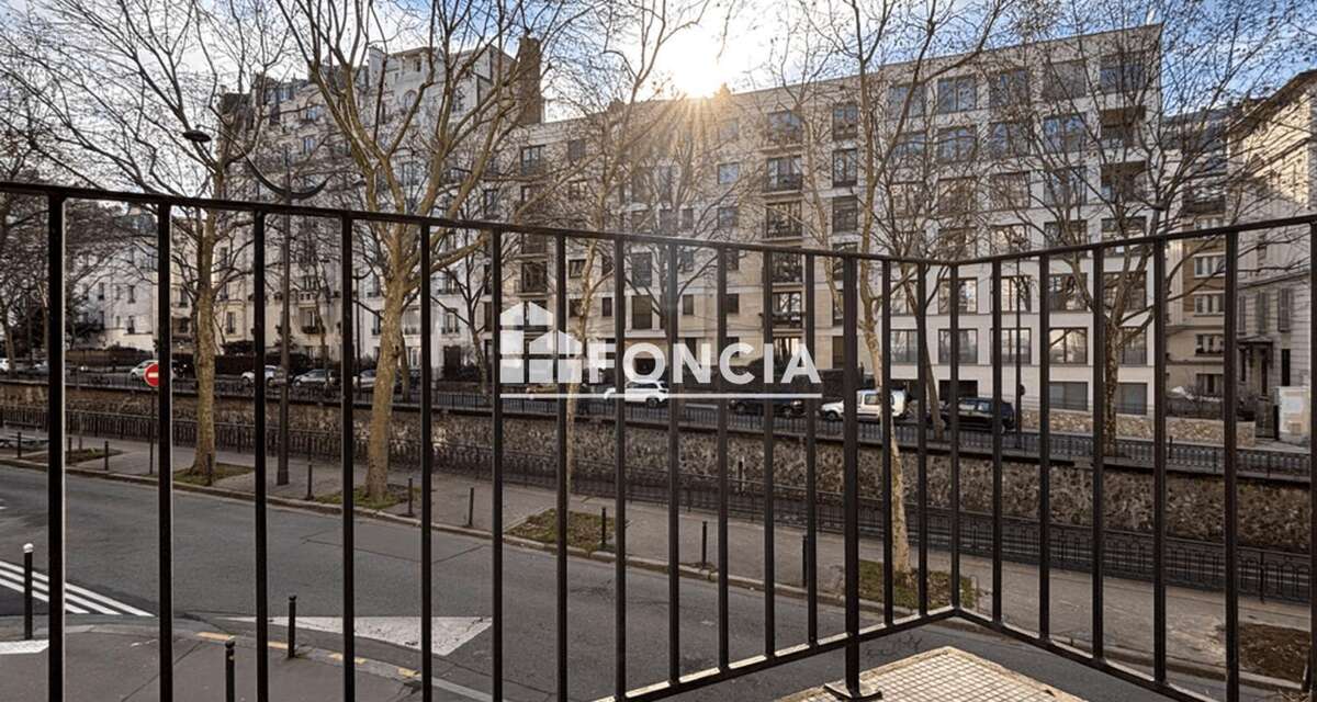 Appartement à PARIS-12E