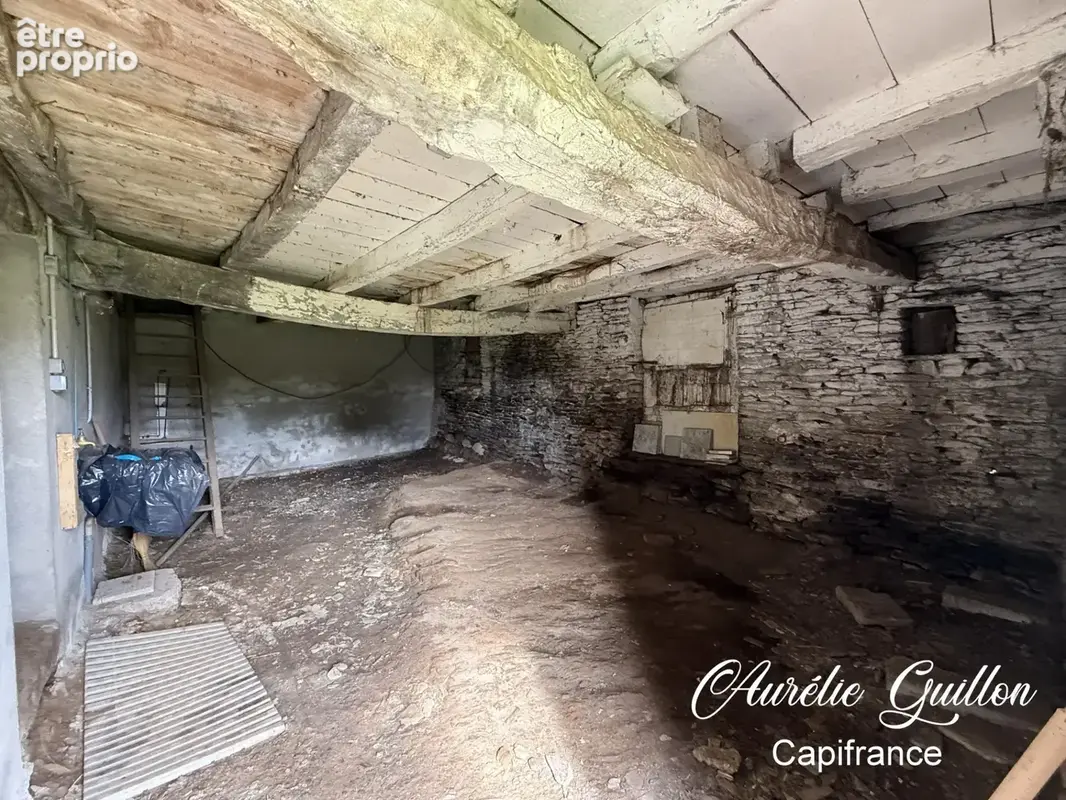 Maison en pierre à réhabiliter – terrain constructible 1 300 m², garage – Ploërmel - photo 16