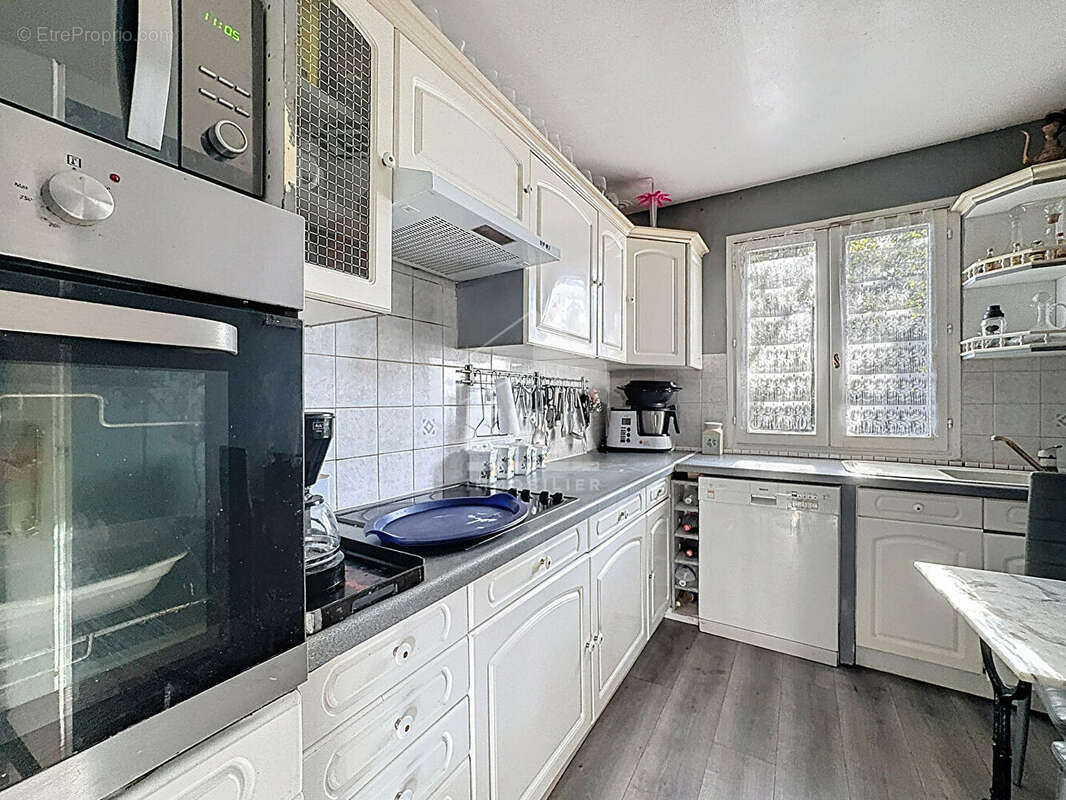 Maison à CHAUMONTEL