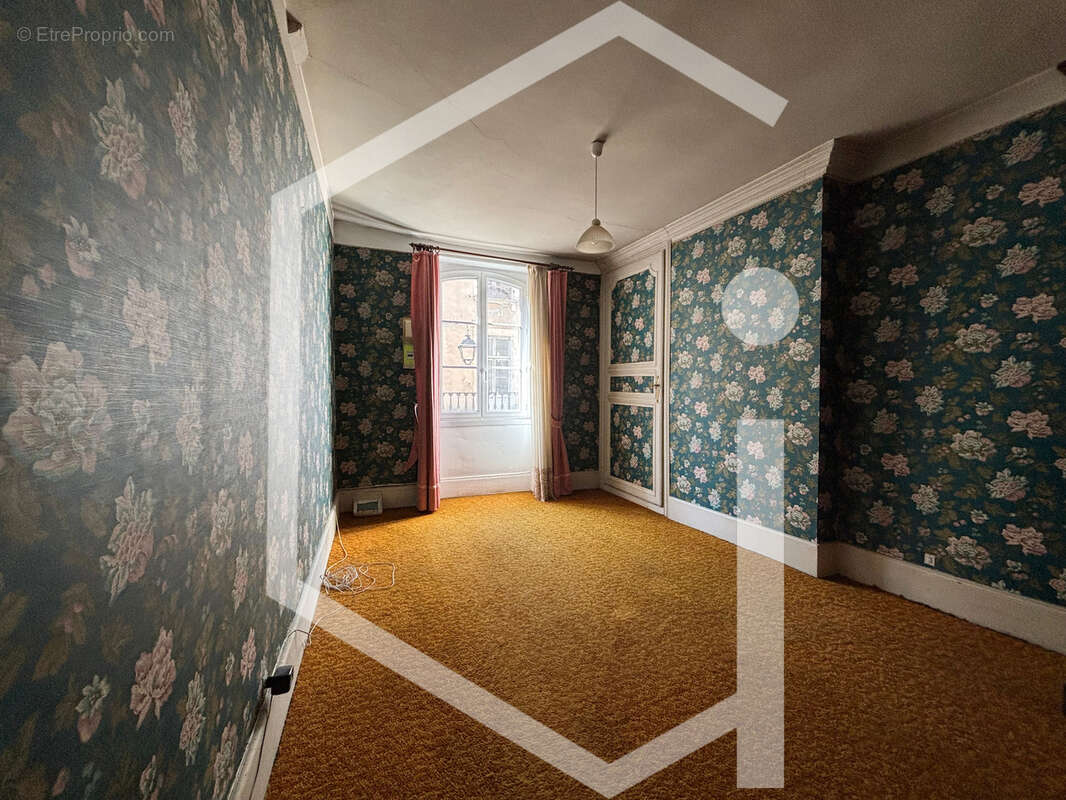 Appartement à COSNE-COURS-SUR-LOIRE