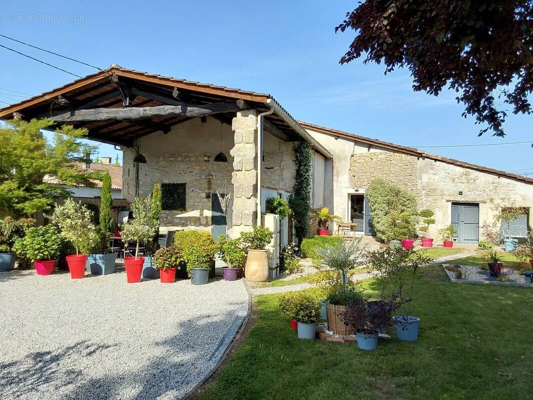 Maison à LARUSCADE