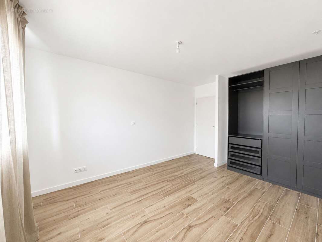 Maison contemporaine de plain-pied   117 m2   4 chambres   Vue dégagée - photo 8