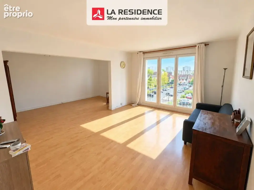 Appartement 3 pièces 84 m² à vendre à Epinay-Sur-Seine (93800) - photo 2