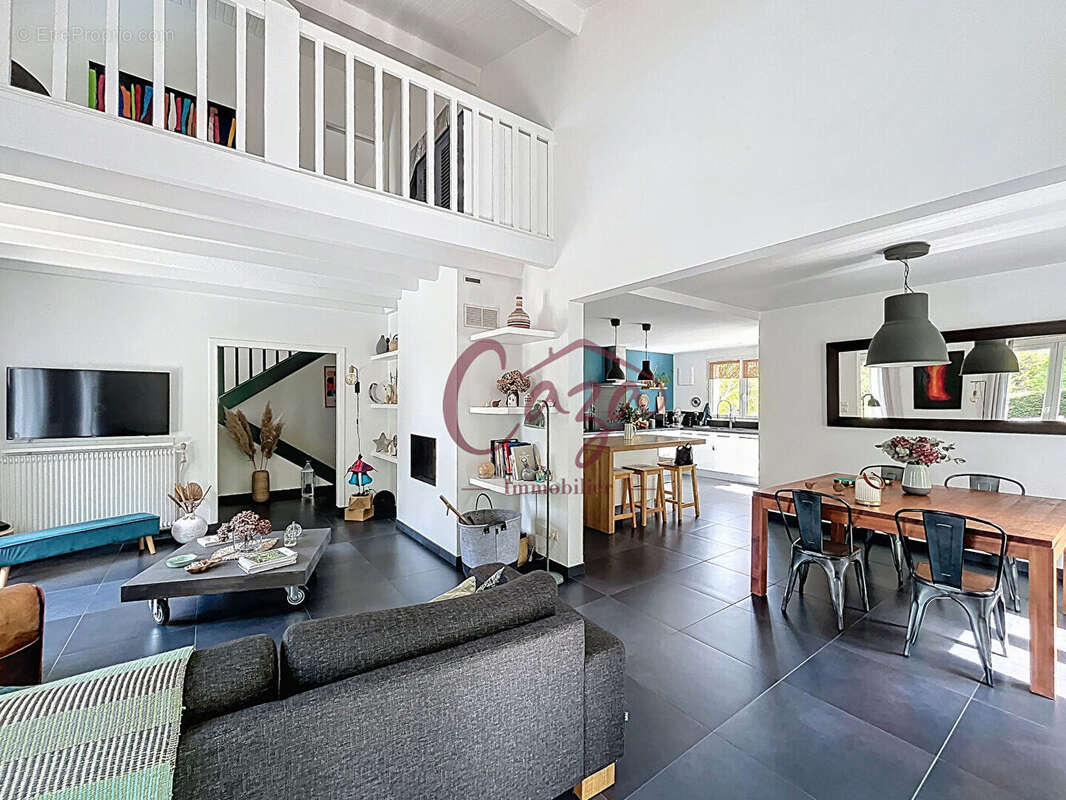 Maison à CARIGNAN-DE-BORDEAUX