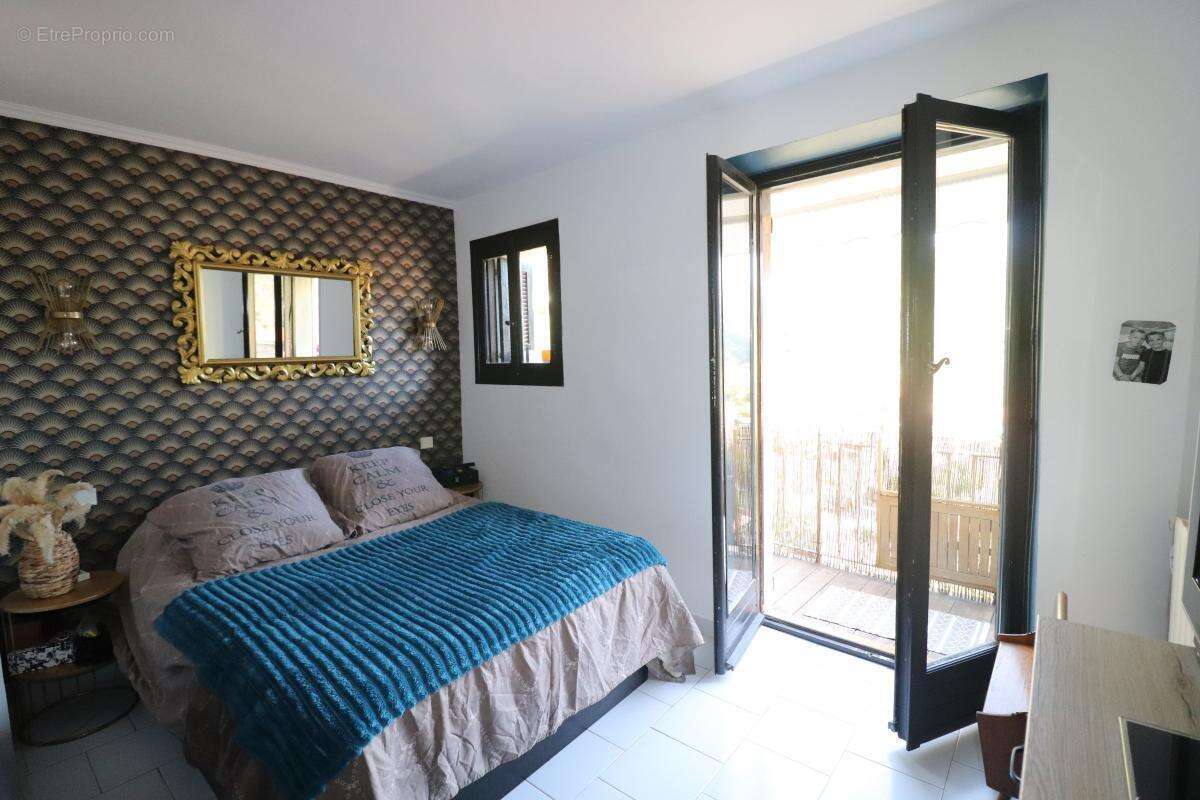 Appartement à L&#039;ESCARENE