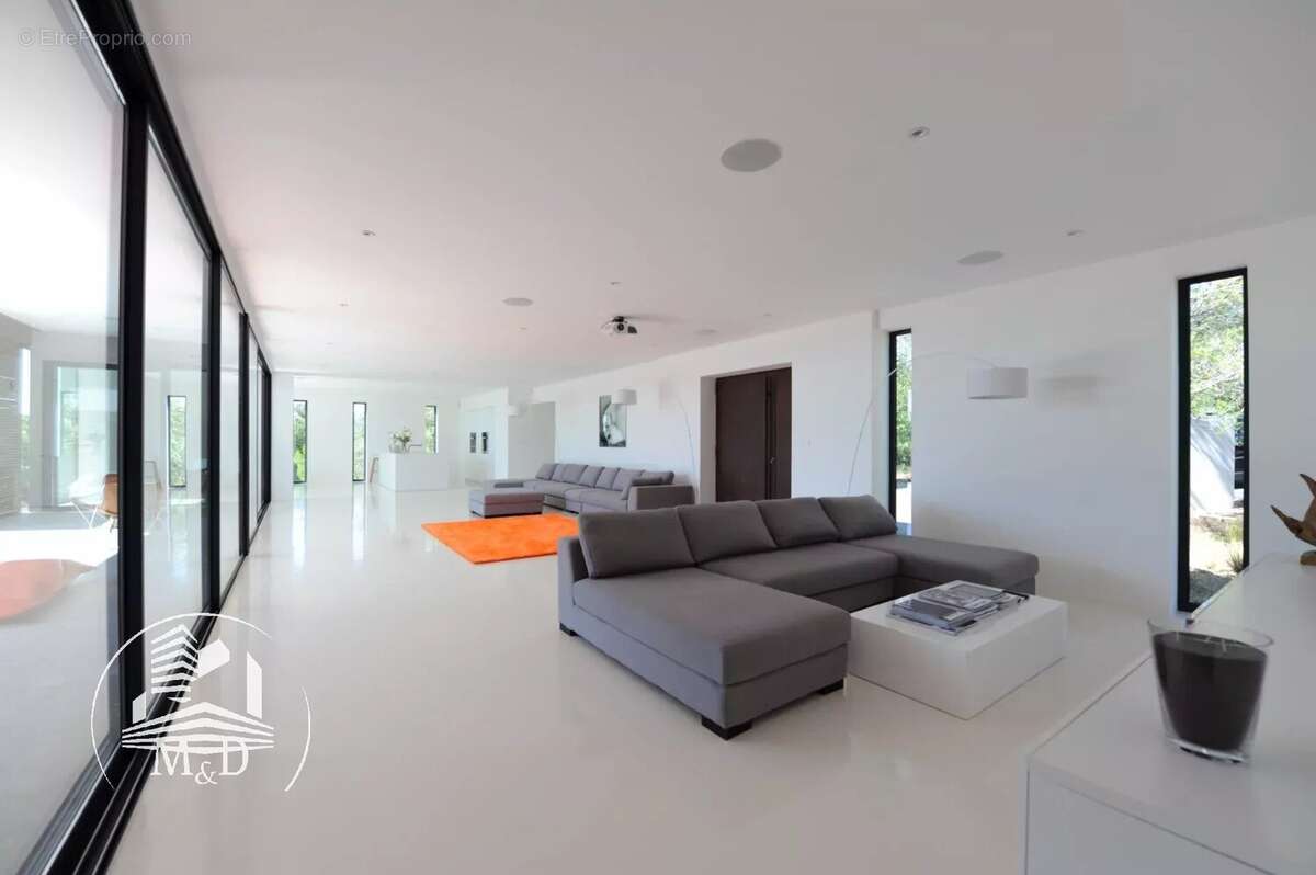 Maison à CASTANET-TOLOSAN