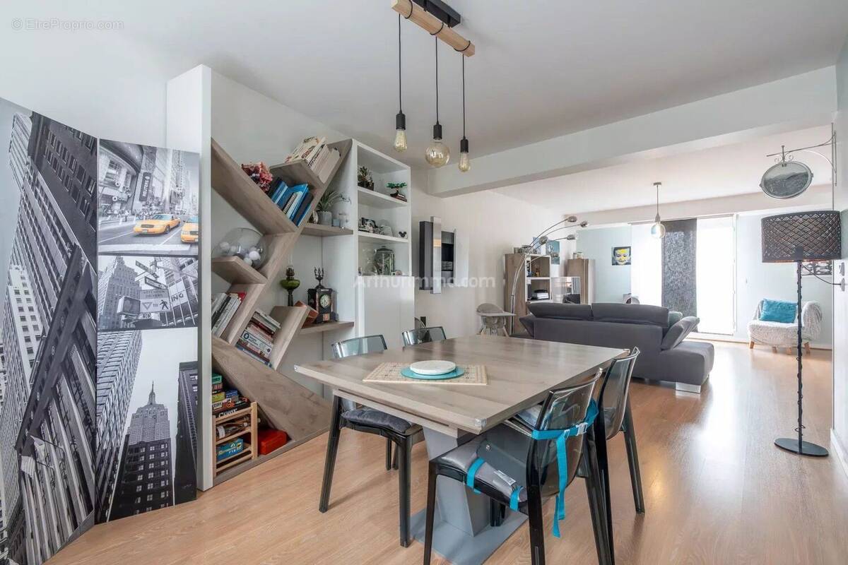 Appartement à THORIGNY-SUR-MARNE