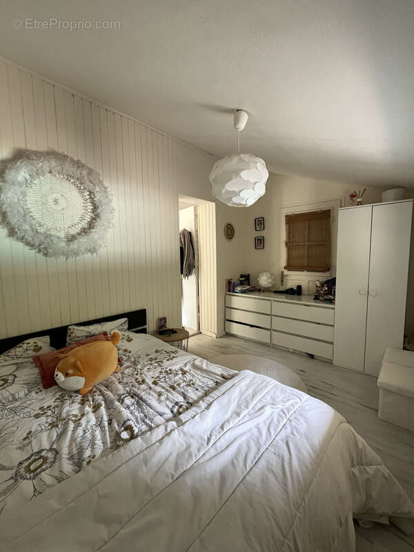 Maison familiale avec piscine - double garage - chambre indépendante - photo 8