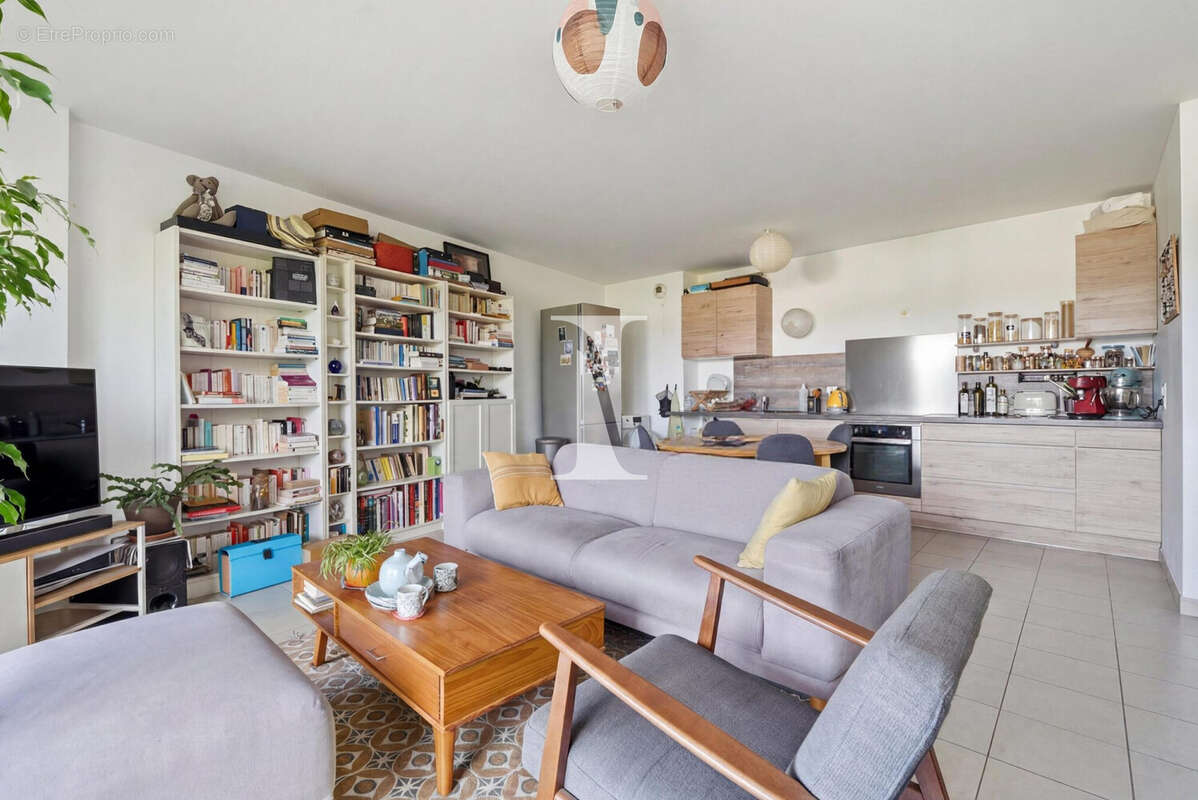 Appartement à IVRY-SUR-SEINE