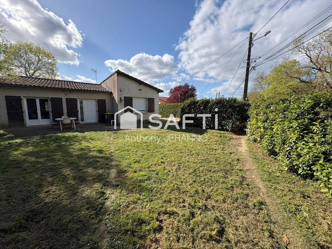 Photo 1 - Maison à SAINT-SYMPHORIEN