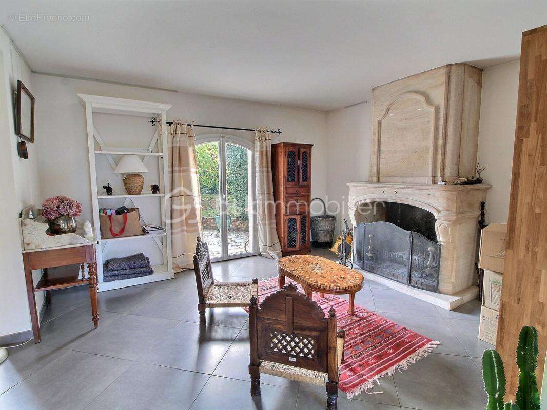 Maison à MAREUIL-LES-MEAUX