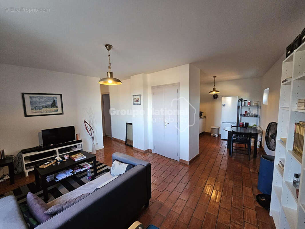 Appartement à BARBENTANE