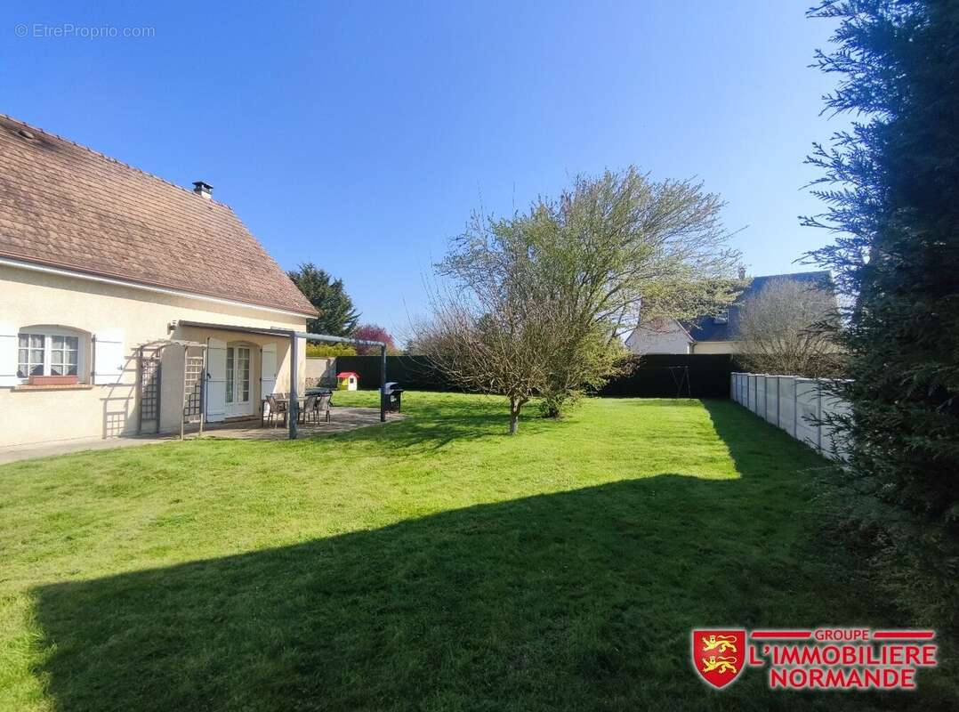 Maison à LE BOULAY-MORIN