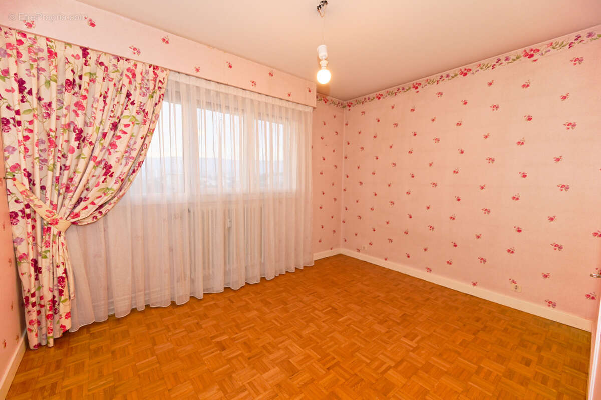 Appartement à BASSENS