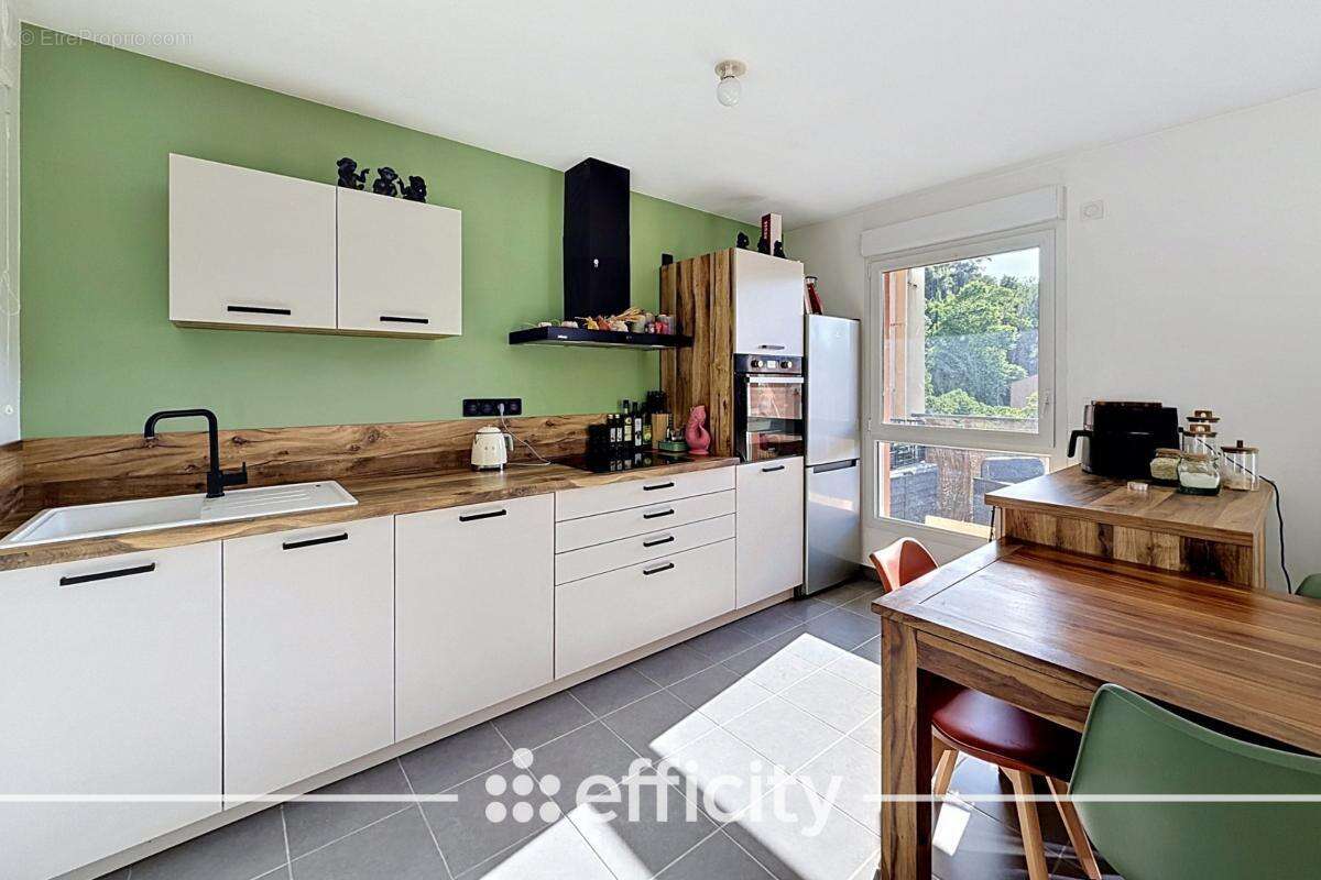 Appartement à GIVORS