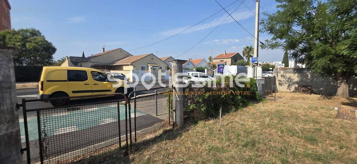 Agde  avenue de sète  terrain 348 m²  permis de construire accordé  projet de 188 m² - photo 7