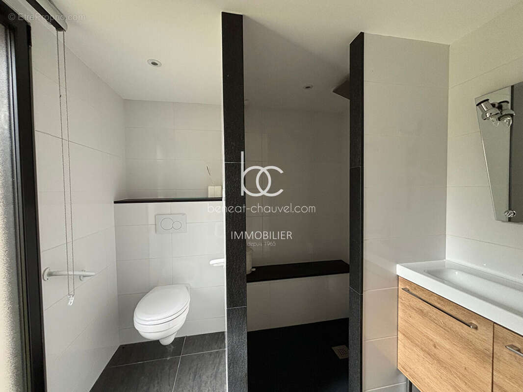 Maison Saint Ave 285.18 m2 - photo 9