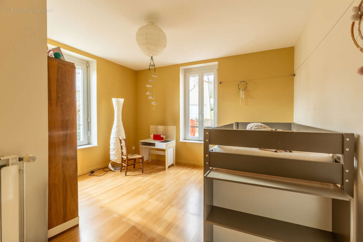 Chamalières, 63400, avenue Joseph Claussat, Maison 5 chambres, terrain 550 m2, 325 000 euros Frais d’agence in - photo 7