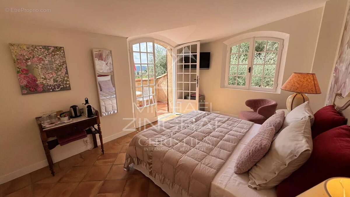 Maison à SPERACEDES