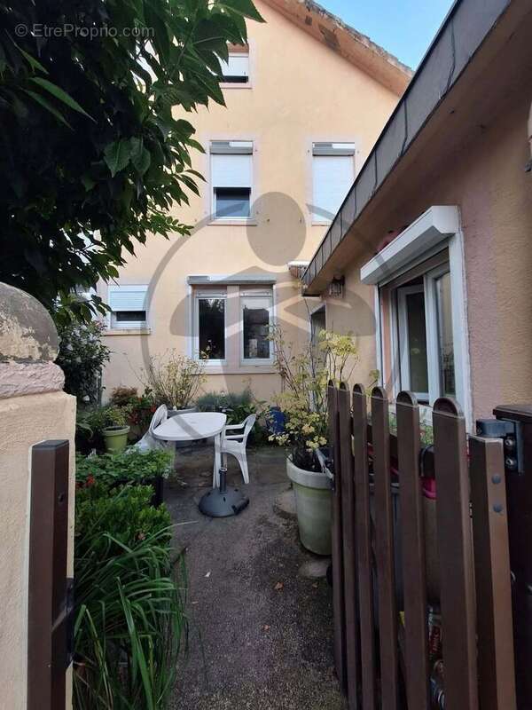 Maison à MAIZIERES-LES-METZ