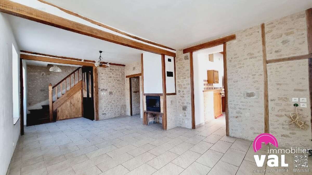 Maison à MILLY-LA-FORET