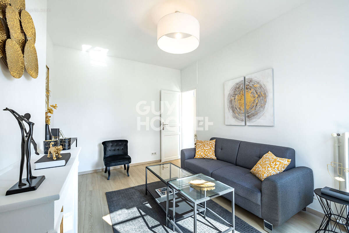Appartement à PUTEAUX