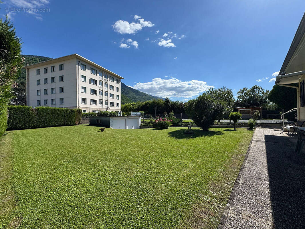 Maison à ALBERTVILLE