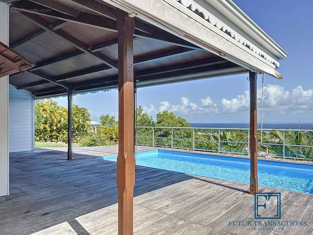 Maison à SAINTE-ANNE