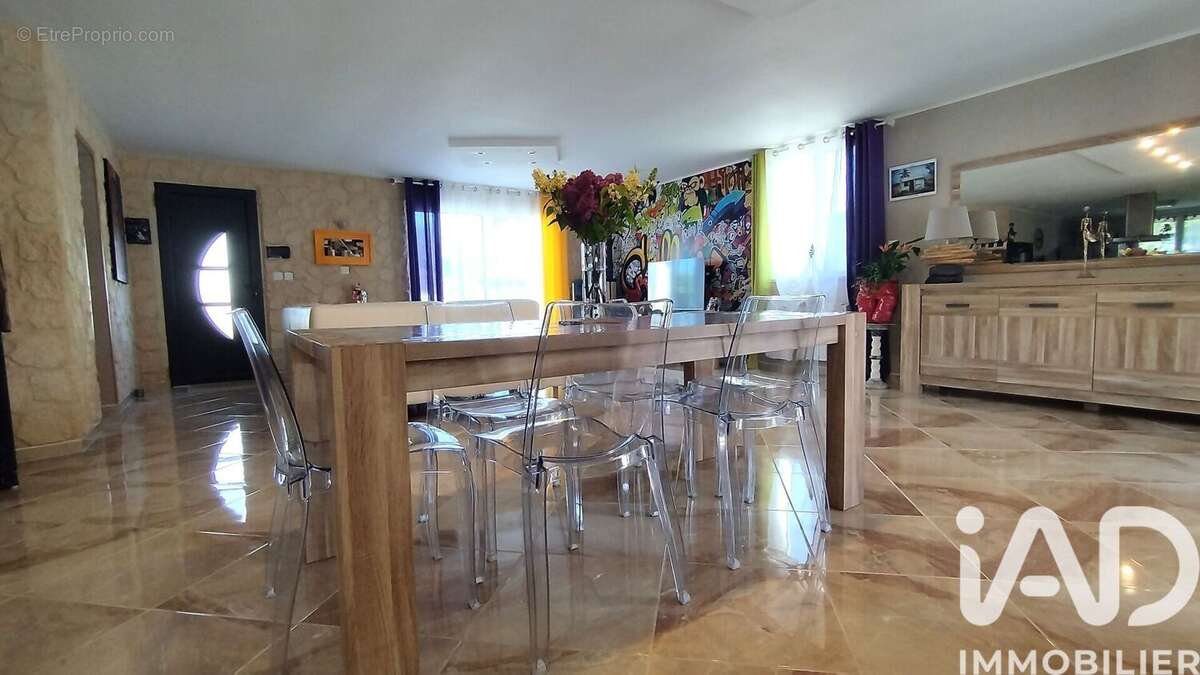 Photo 8 - Maison à L'HERMENAULT