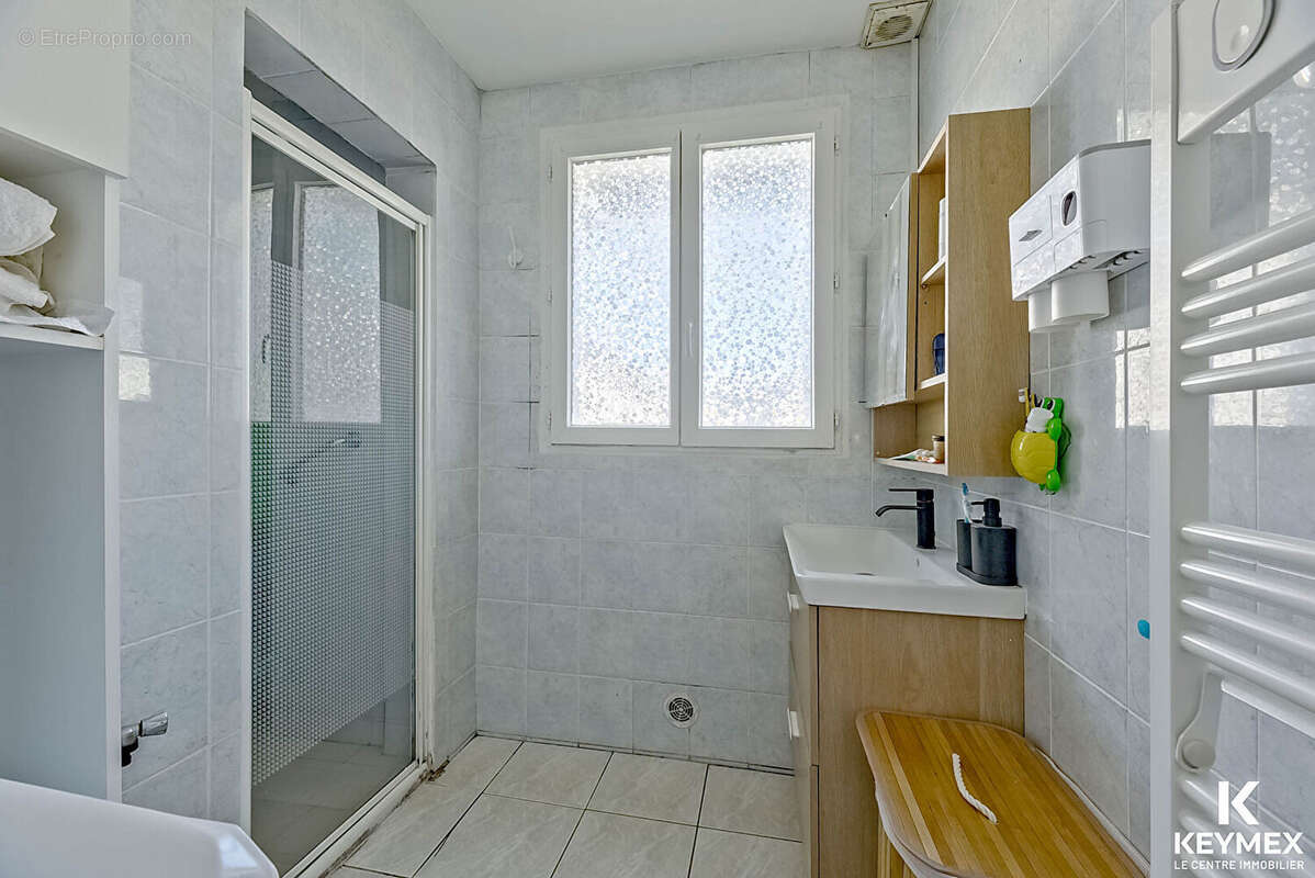 Appartement à BRUYERES-SUR-OISE