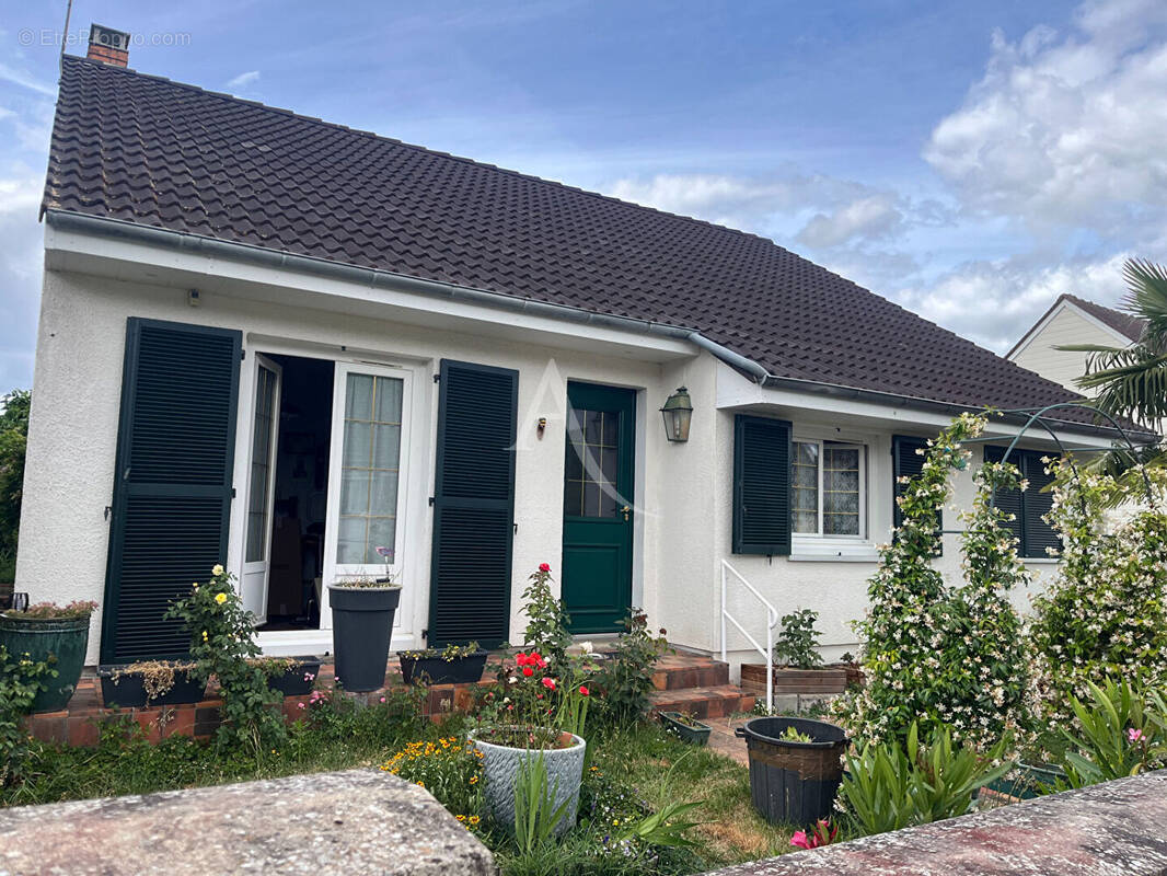 Maison à CHECY
