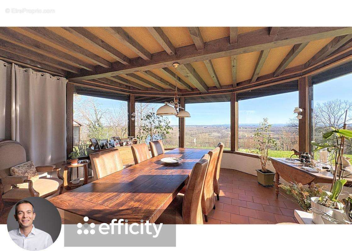 Maison à MONETAY-SUR-ALLIER