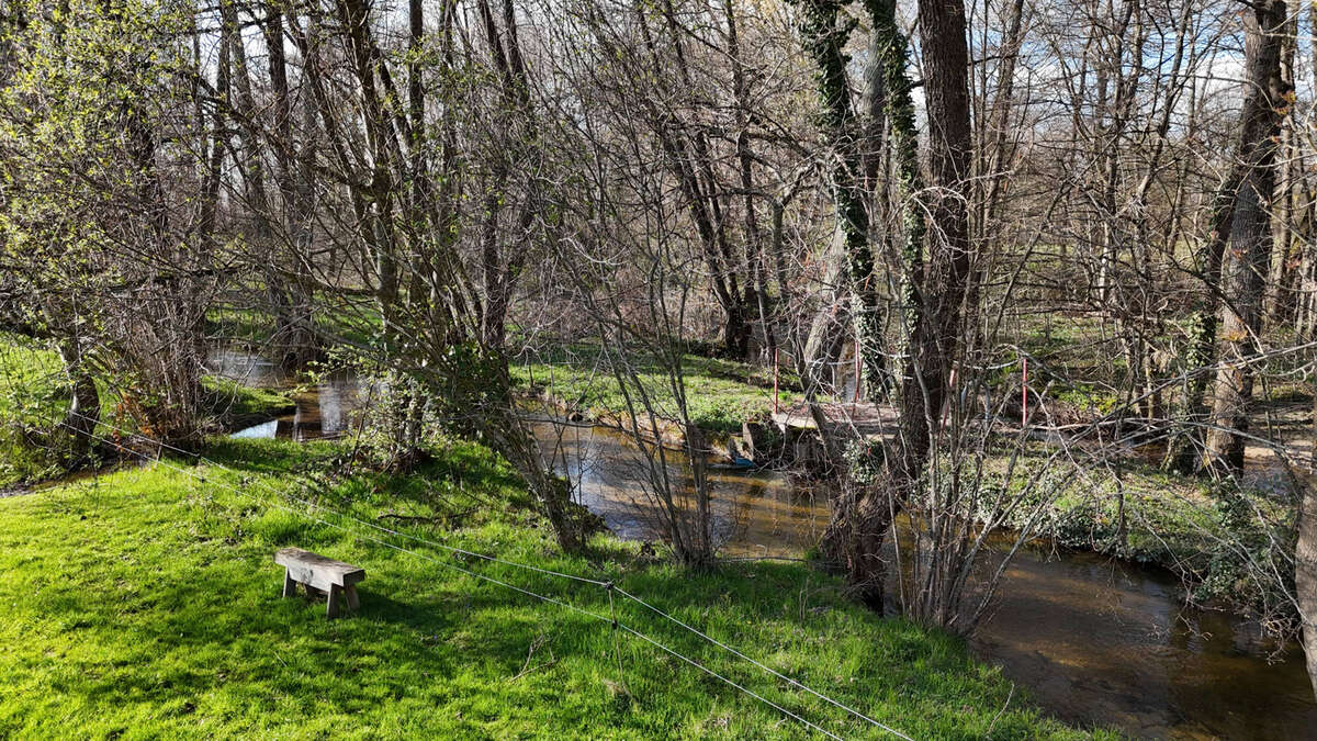 Maison à PUY-GUILLAUME