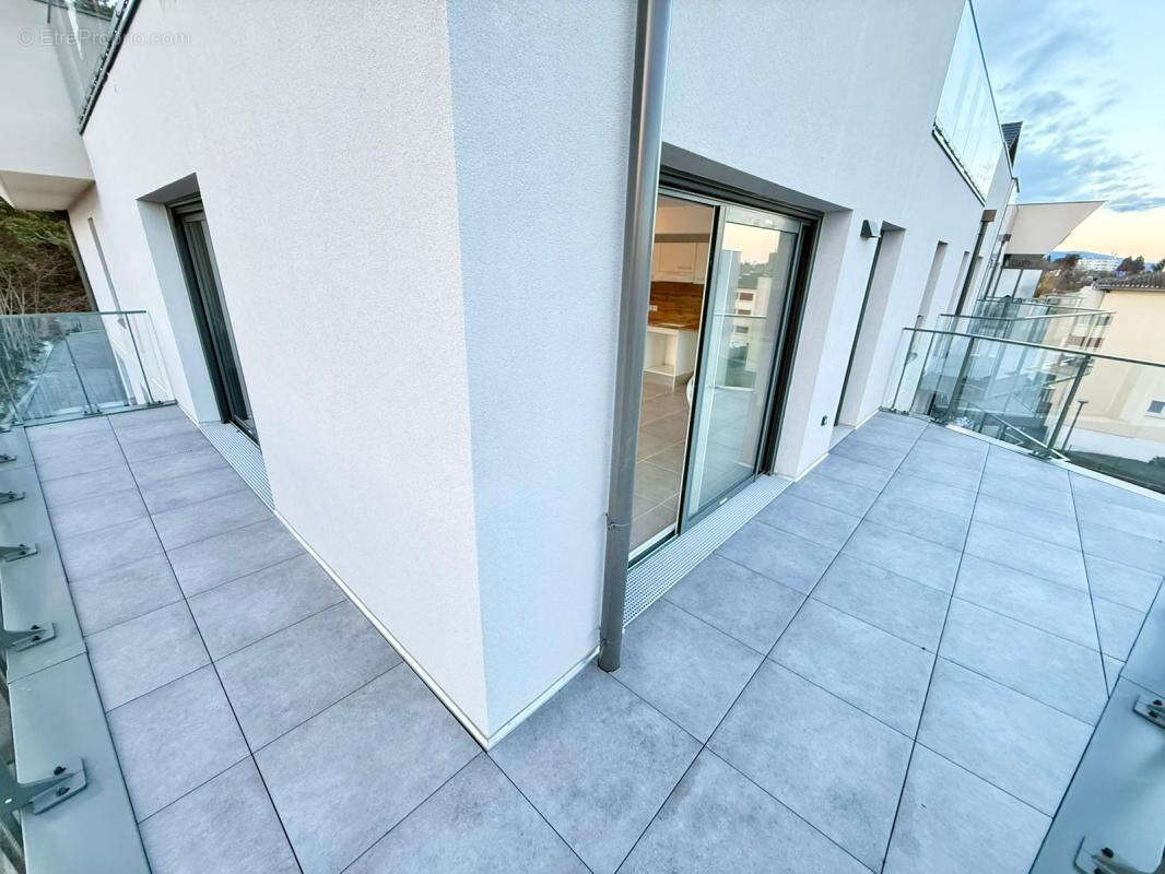 Appartement à DIVONNE-LES-BAINS