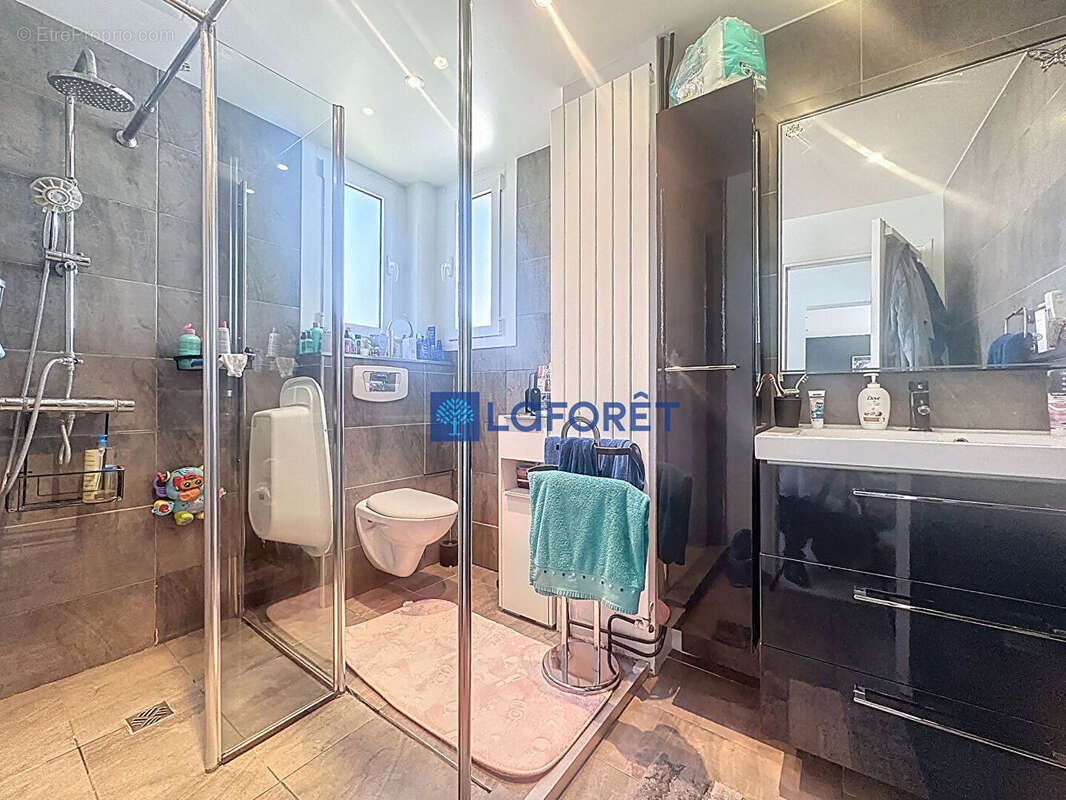 Maison à SAVIGNY-SUR-ORGE