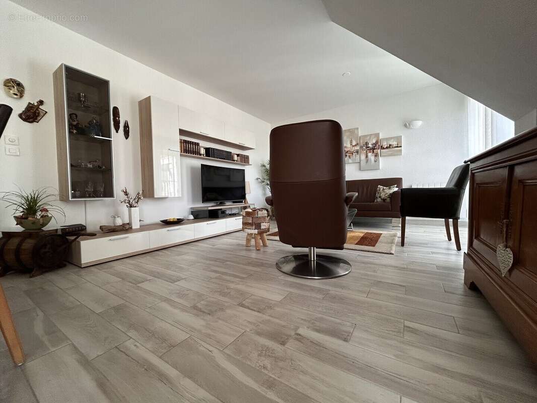 Appartement à HUNINGUE