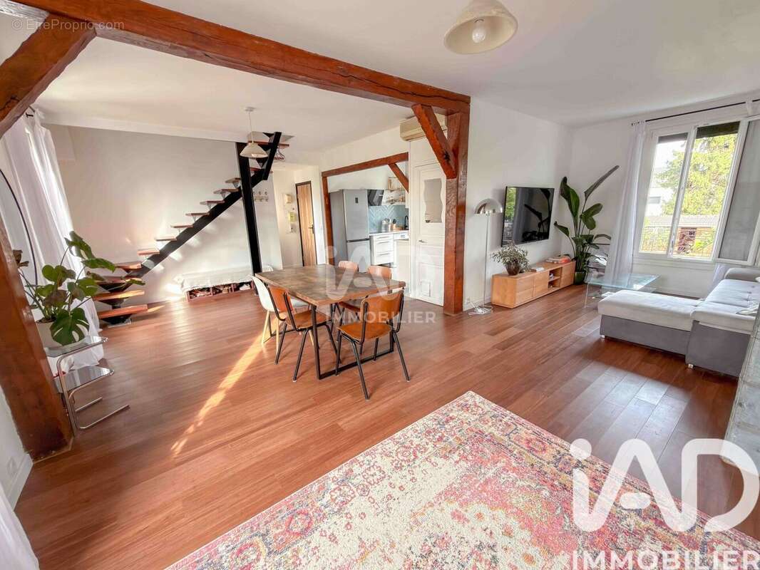 Photo 2 - Maison à SAVIGNY-SUR-ORGE