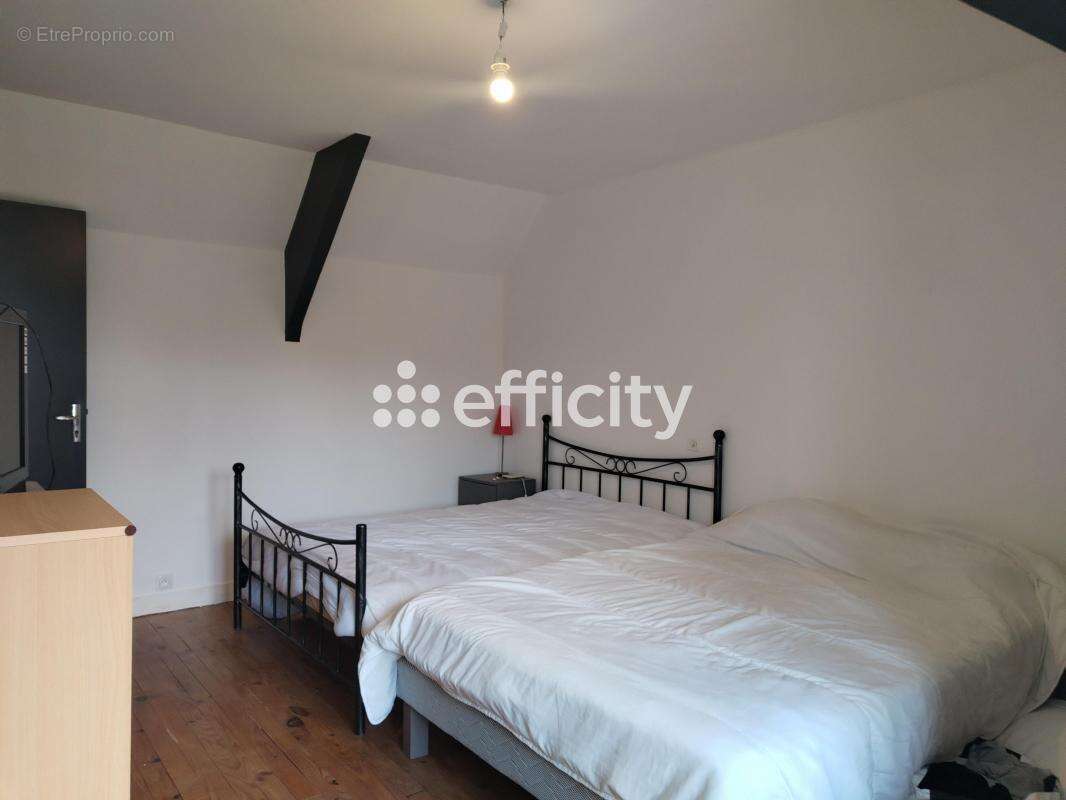 Maison à SAINT-JEAN-DES-BAISANTS