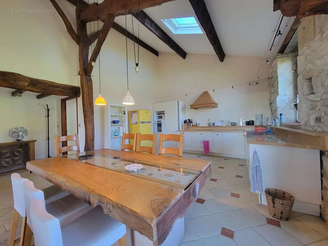 Maison à SAINT-ANTOINE-DE-BREUILH