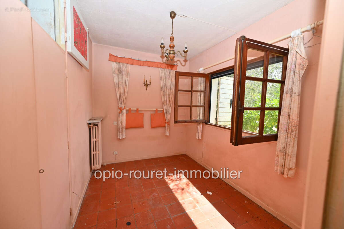 Maison à Le Rouret  - photo 5