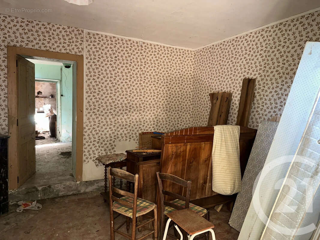 Maison à SURY-ES-BOIS