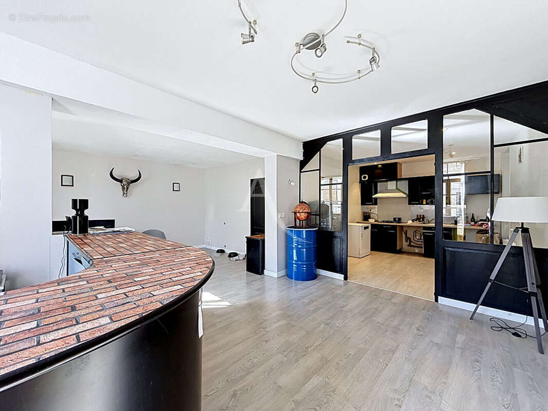 Appartement à CHATEAU-GONTIER