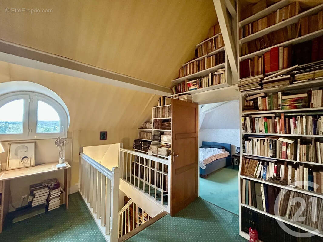 Maison à SAMOIS-SUR-SEINE