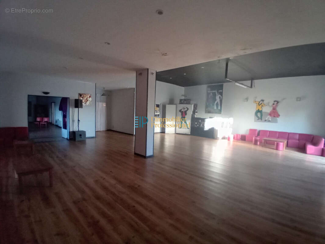 Commerce à CONCARNEAU