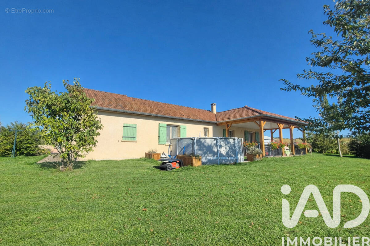 Photo 1 - Maison à ECLARON-BRAUCOURT-SAINTE-LIVIERE