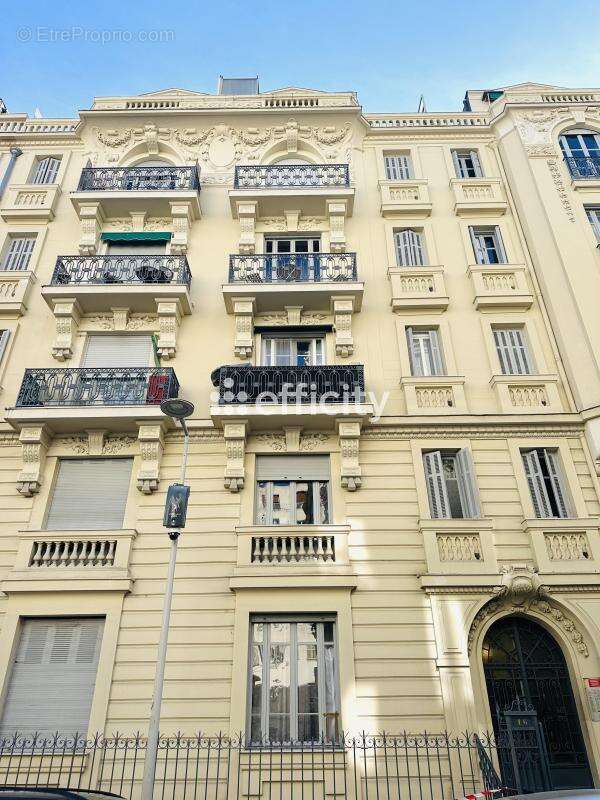 Appartement à NICE