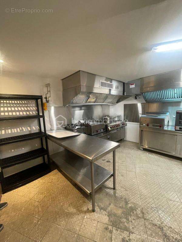 Commerce à MONTREUIL